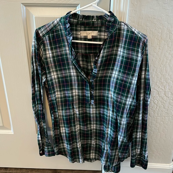 Love sleeved plaid top - Picture 1 of 4
